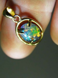 TRIPLET OPAL (10x8mm) Gold plated sterling silver Code 20322694 A$120